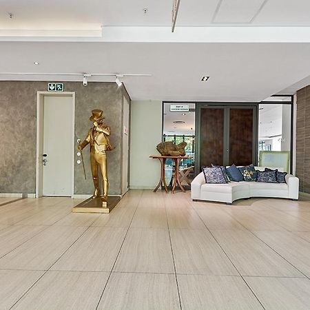 Sandton Skyline Luxury Space Йоханнесбург Экстерьер фото